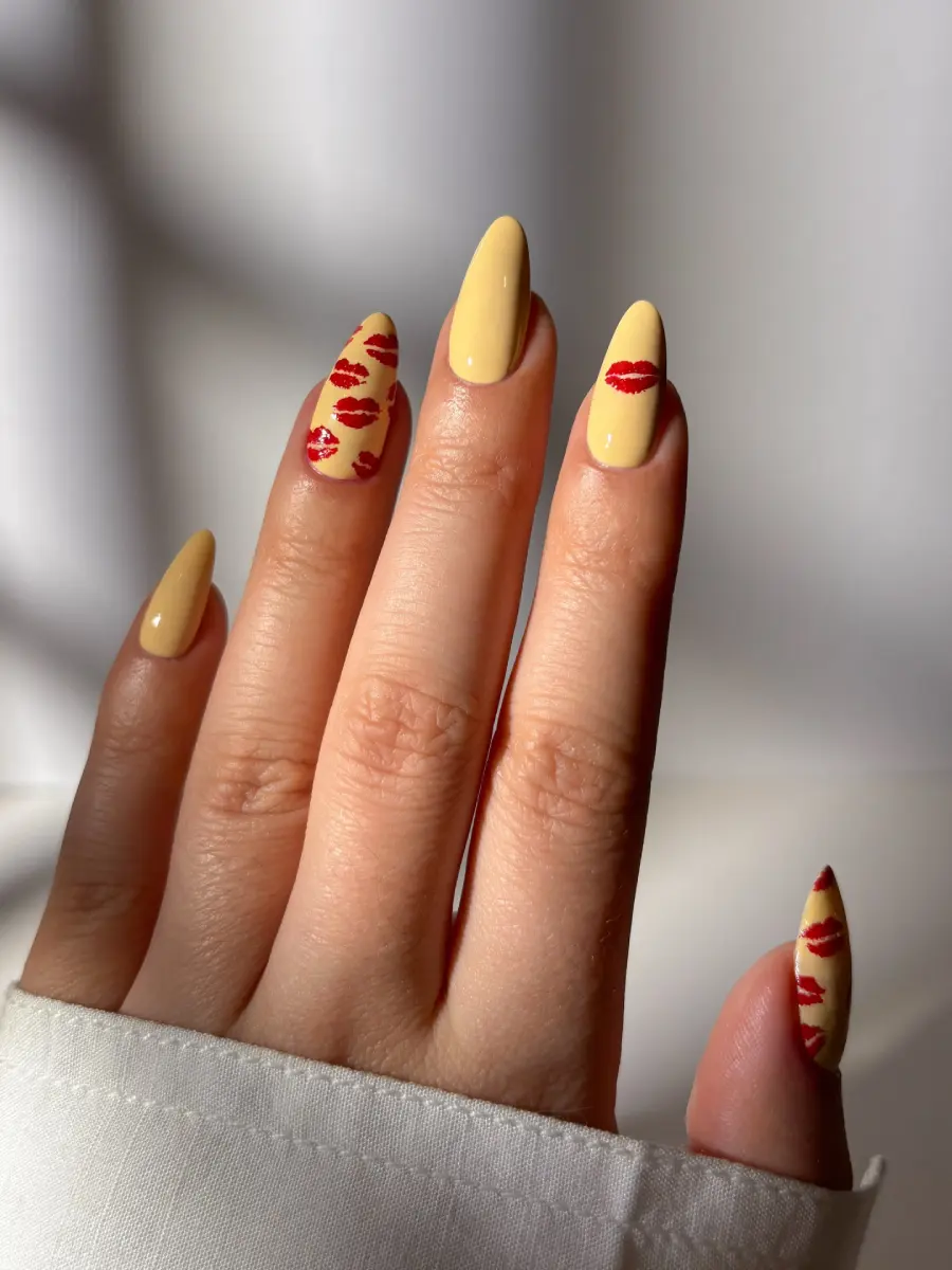Butter Yellow Kiss Nails Thumbnail 2