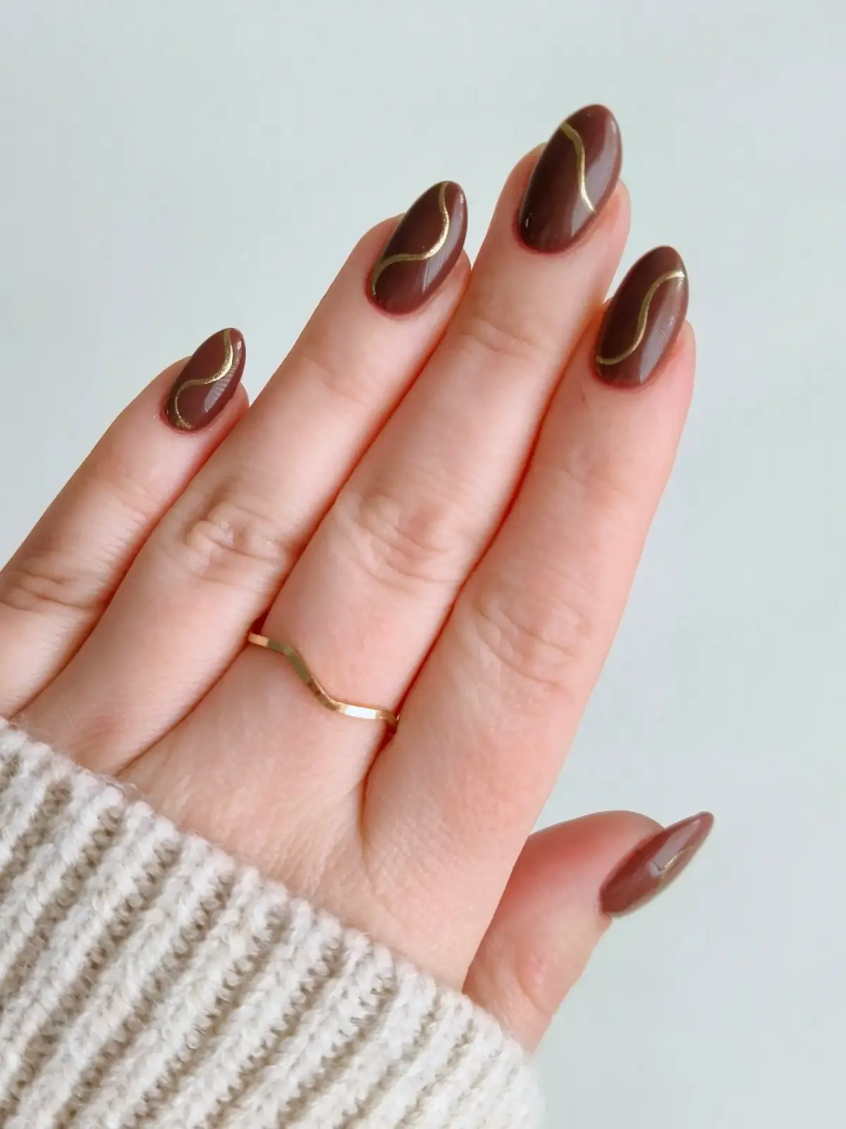 Chocolate With A Gold Wave Thumbnail 3