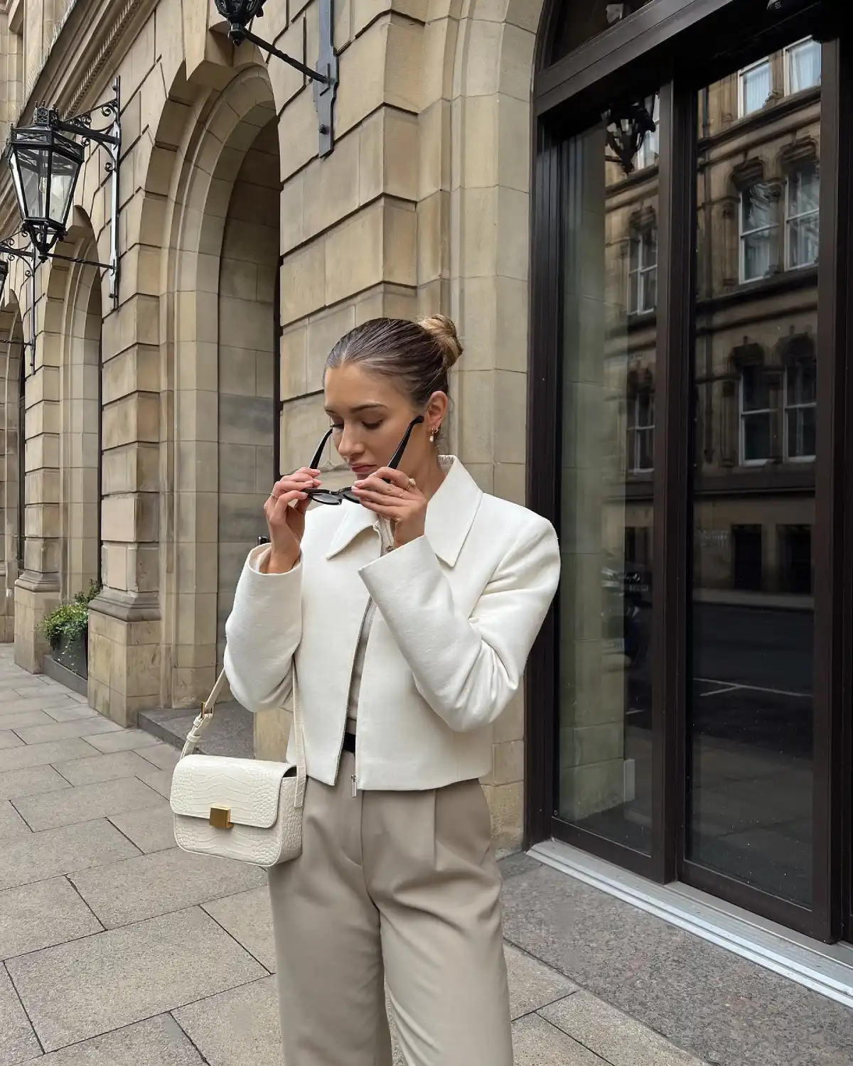 Cropped Jacket Belted Trousers Thumbnail 2