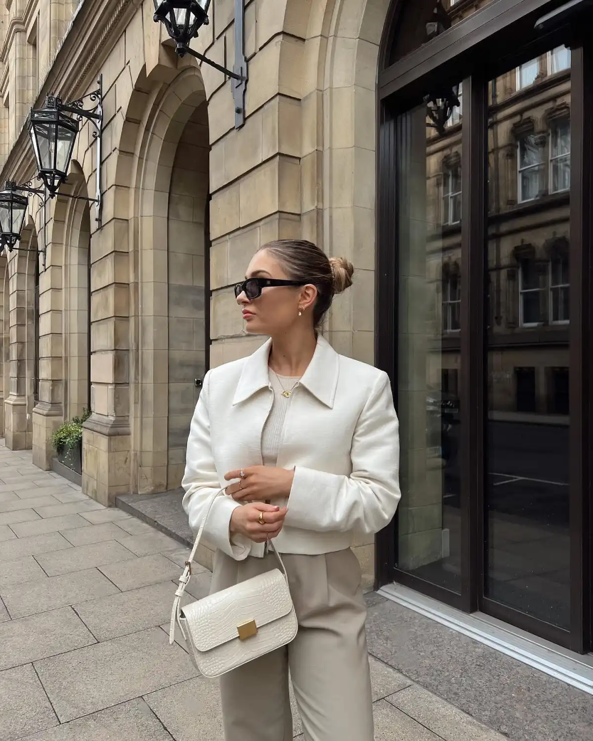 Cropped Jacket Belted Trousers Thumbnail 3
