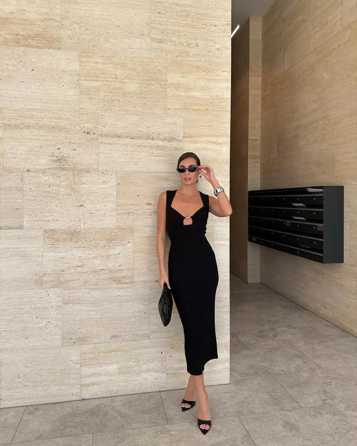 Outfit Thumbnail 2