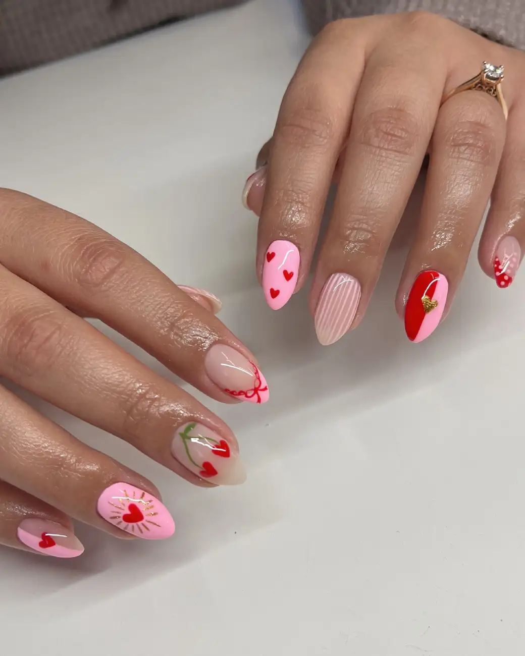 Heart Party Mani Nails Thumbnail 2