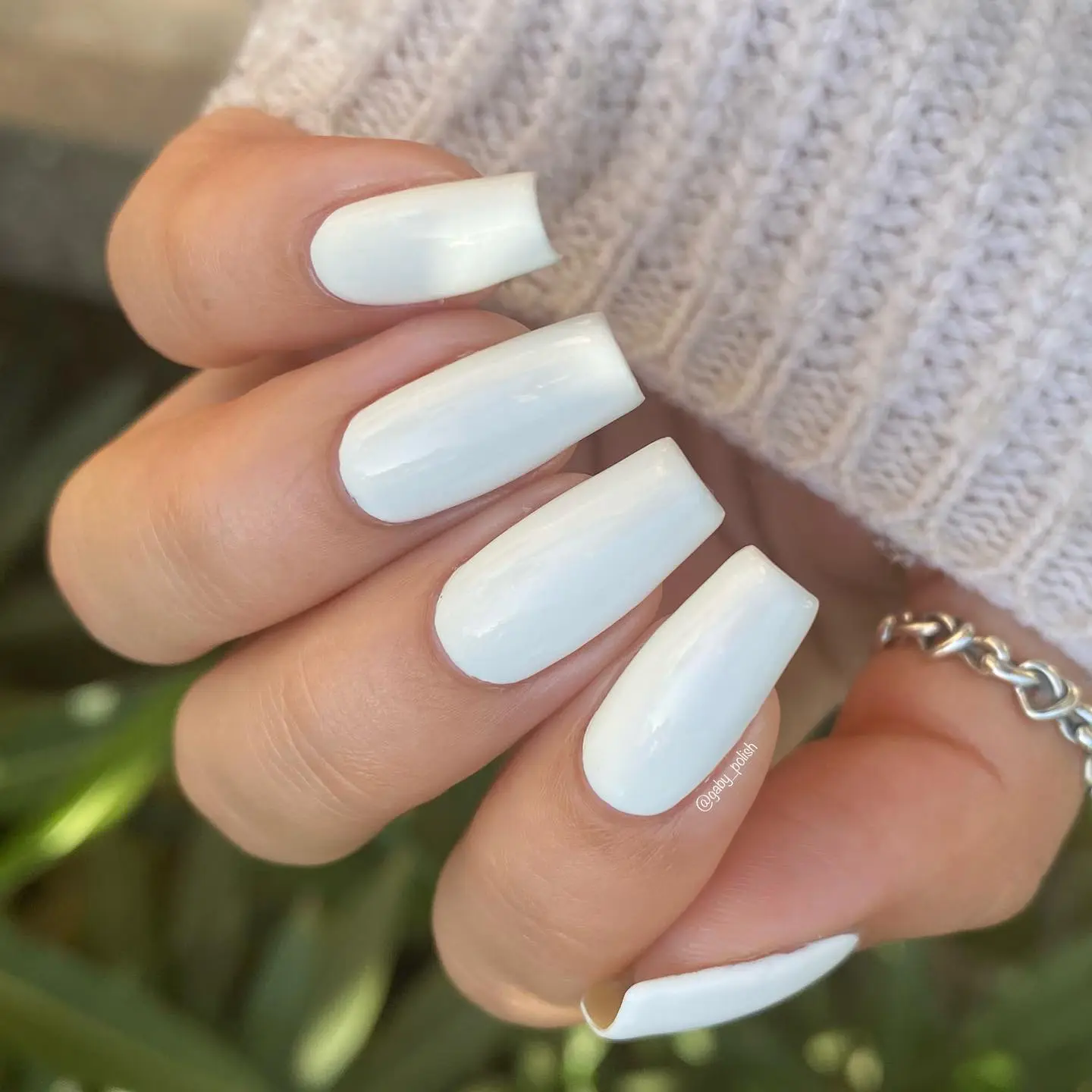 Milky Coffin Nails Main View
