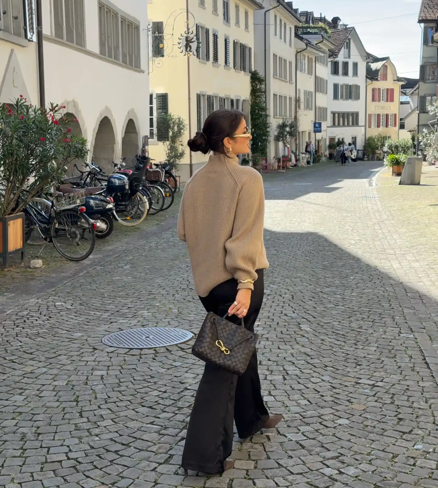 Monochrome Knit Wide Trousers Thumbnail 3