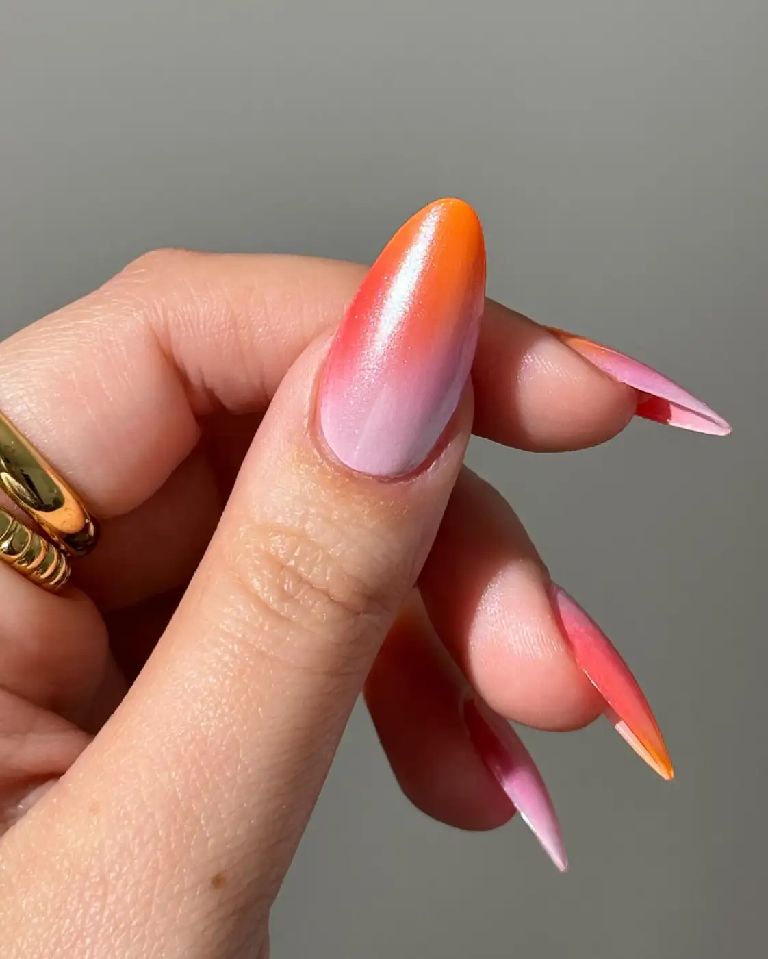 Pearly Ombre Almonds Thumbnail 2