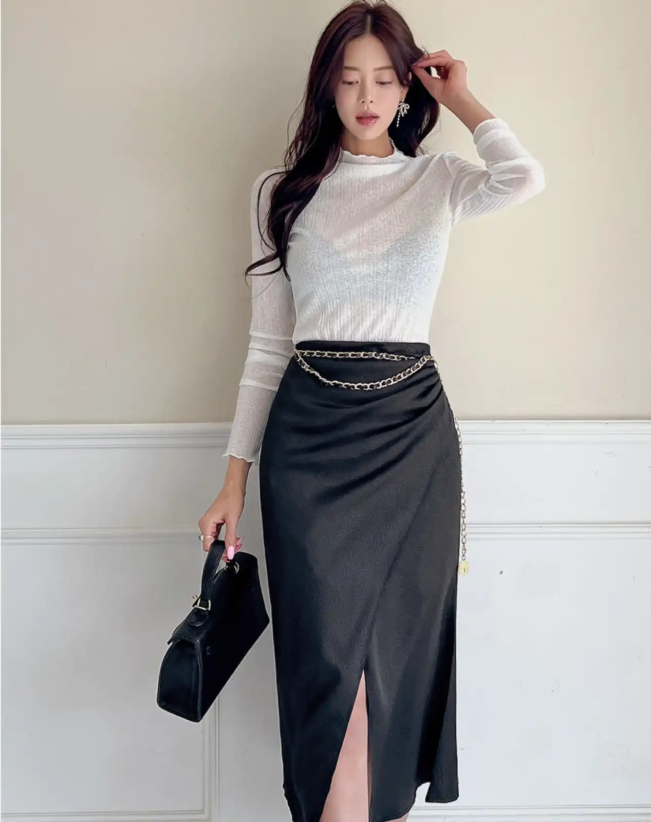 Satin Midi with a Ribbed Top Thumbnail 3