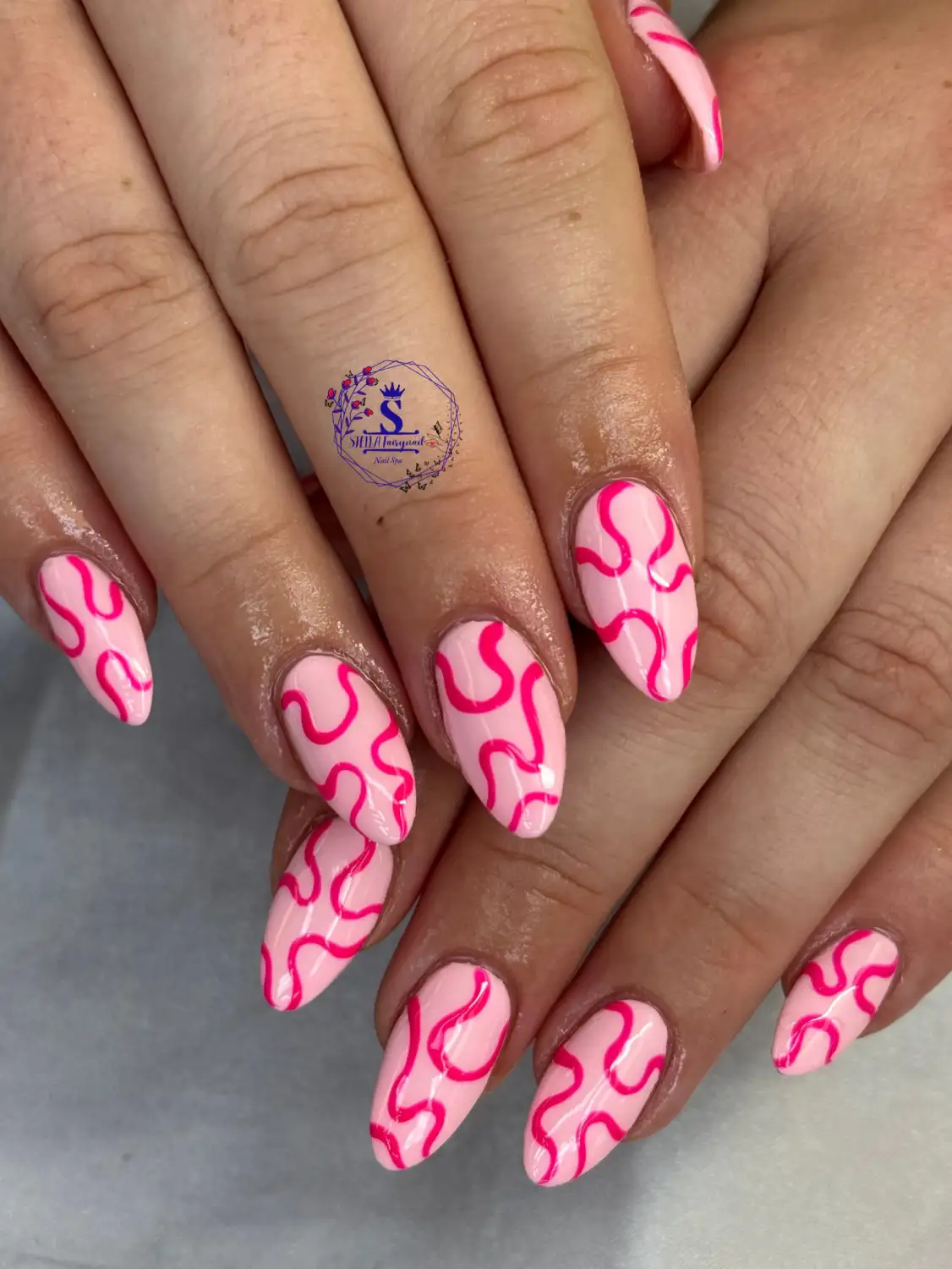 Playful Squiggle Nails Art Main View