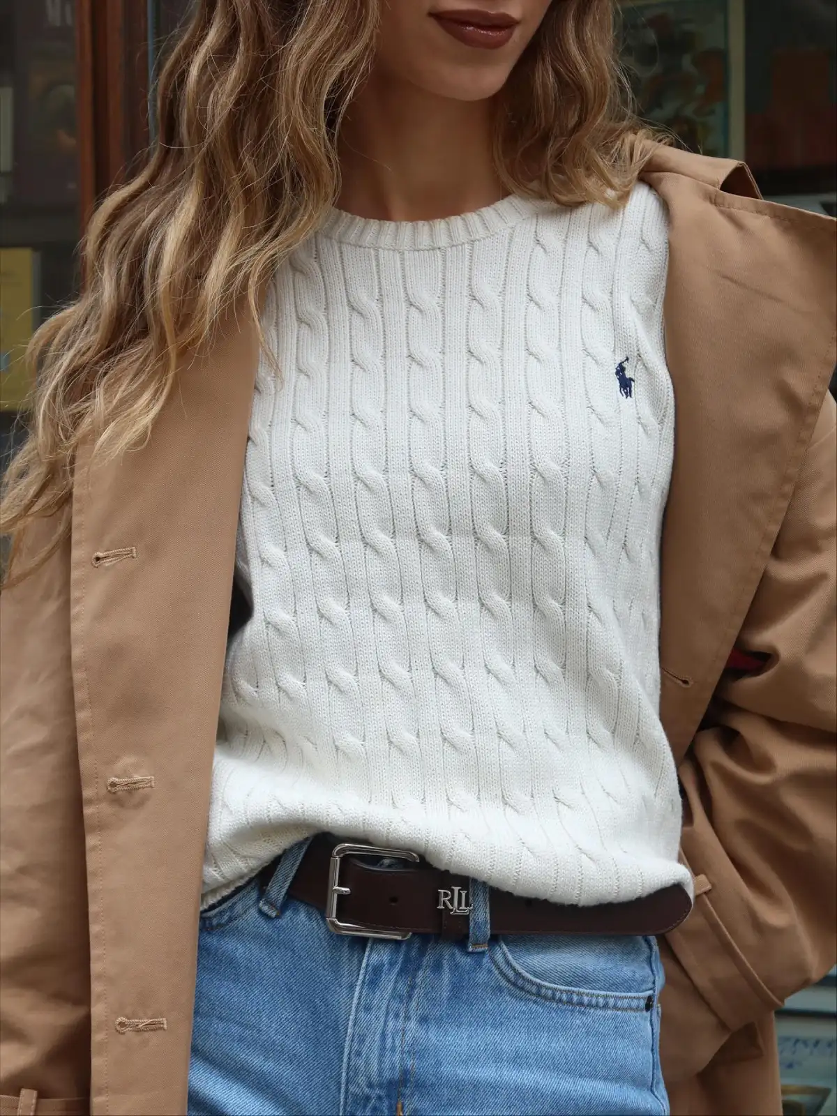 Outfit Thumbnail 3