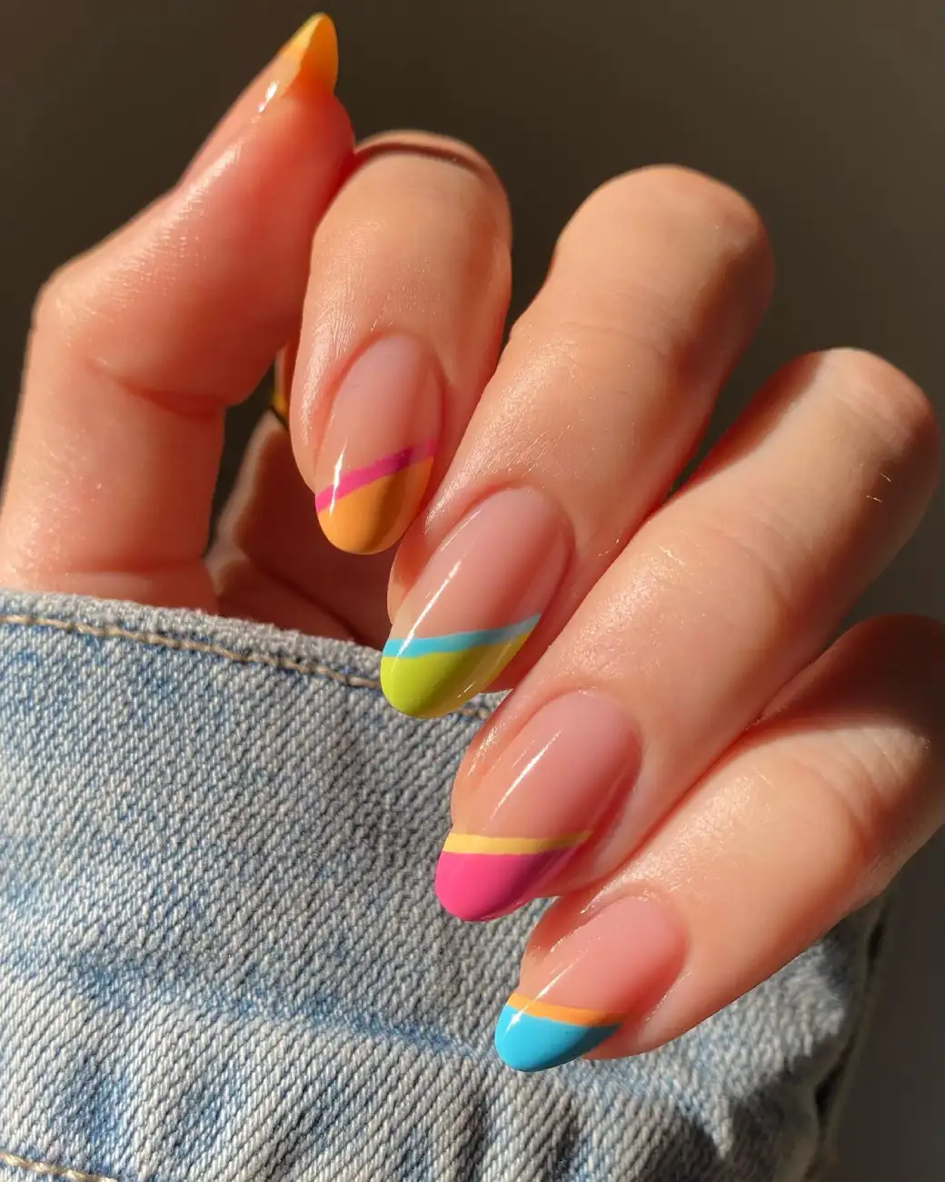 Two Tone Diagonal French Mixed Set Thumbnail 4