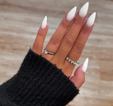 Milky White Nails Layout