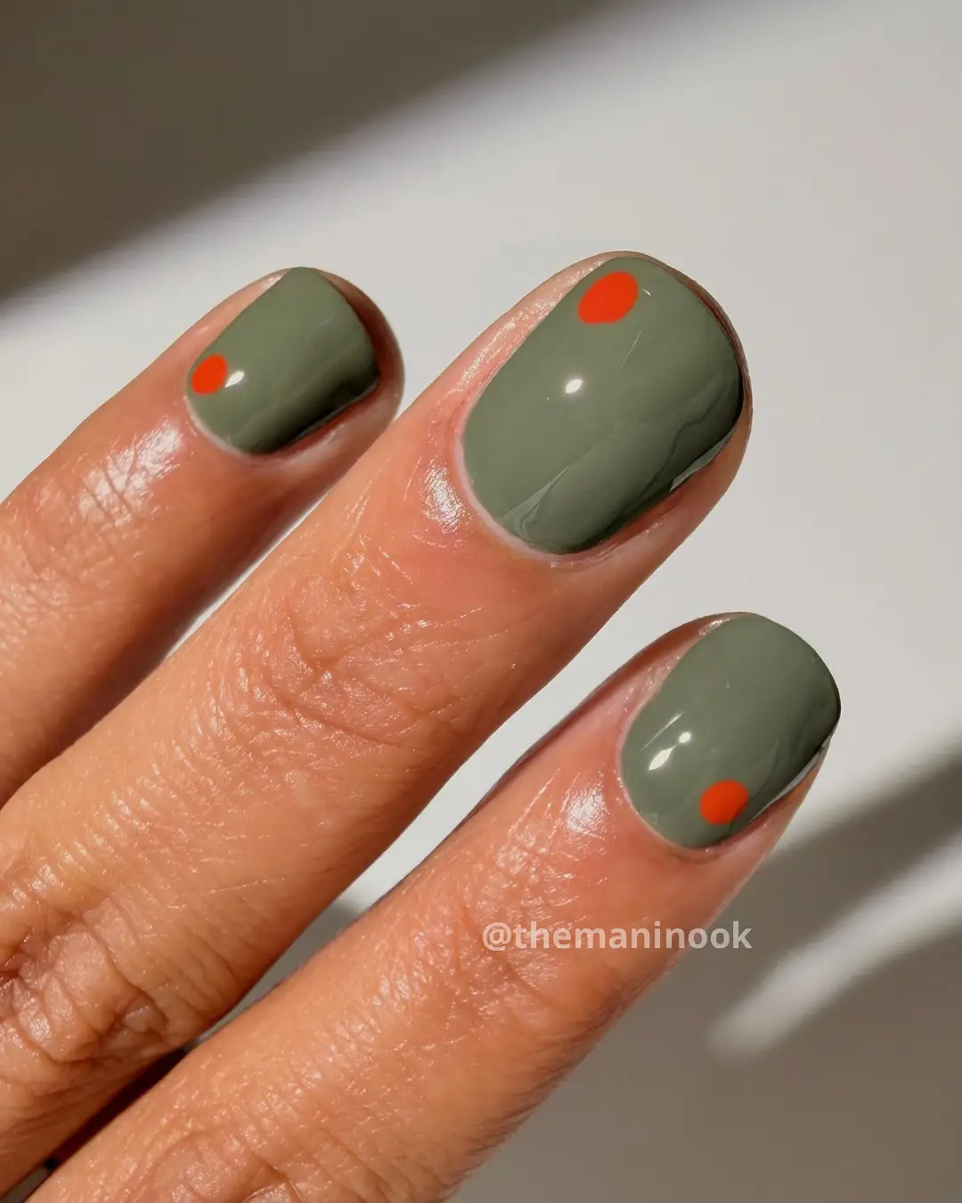 Olive Martini Dots Thumbnail 4