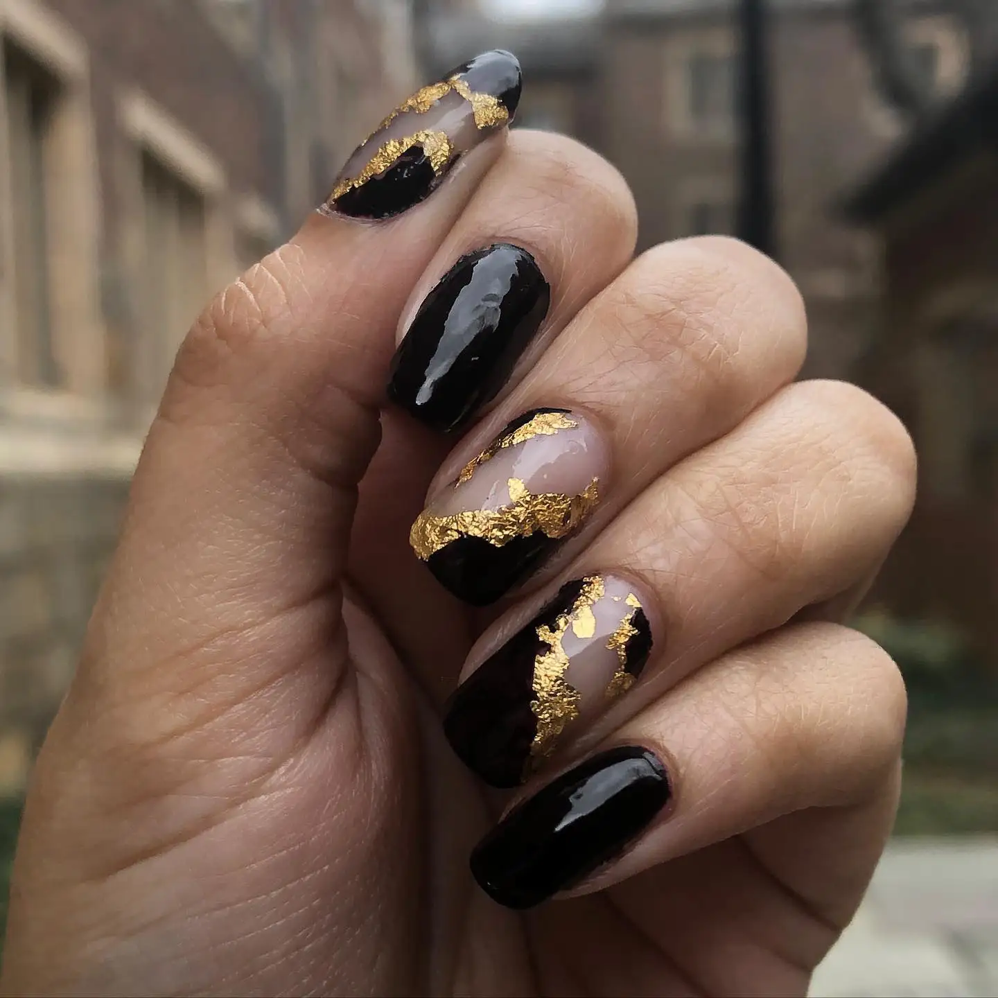 Black and Gold Foil Nails - Inspiration 2