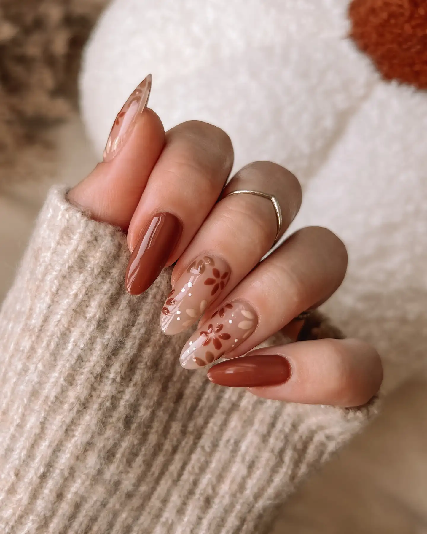 Brown Floral Accent Nails style concept