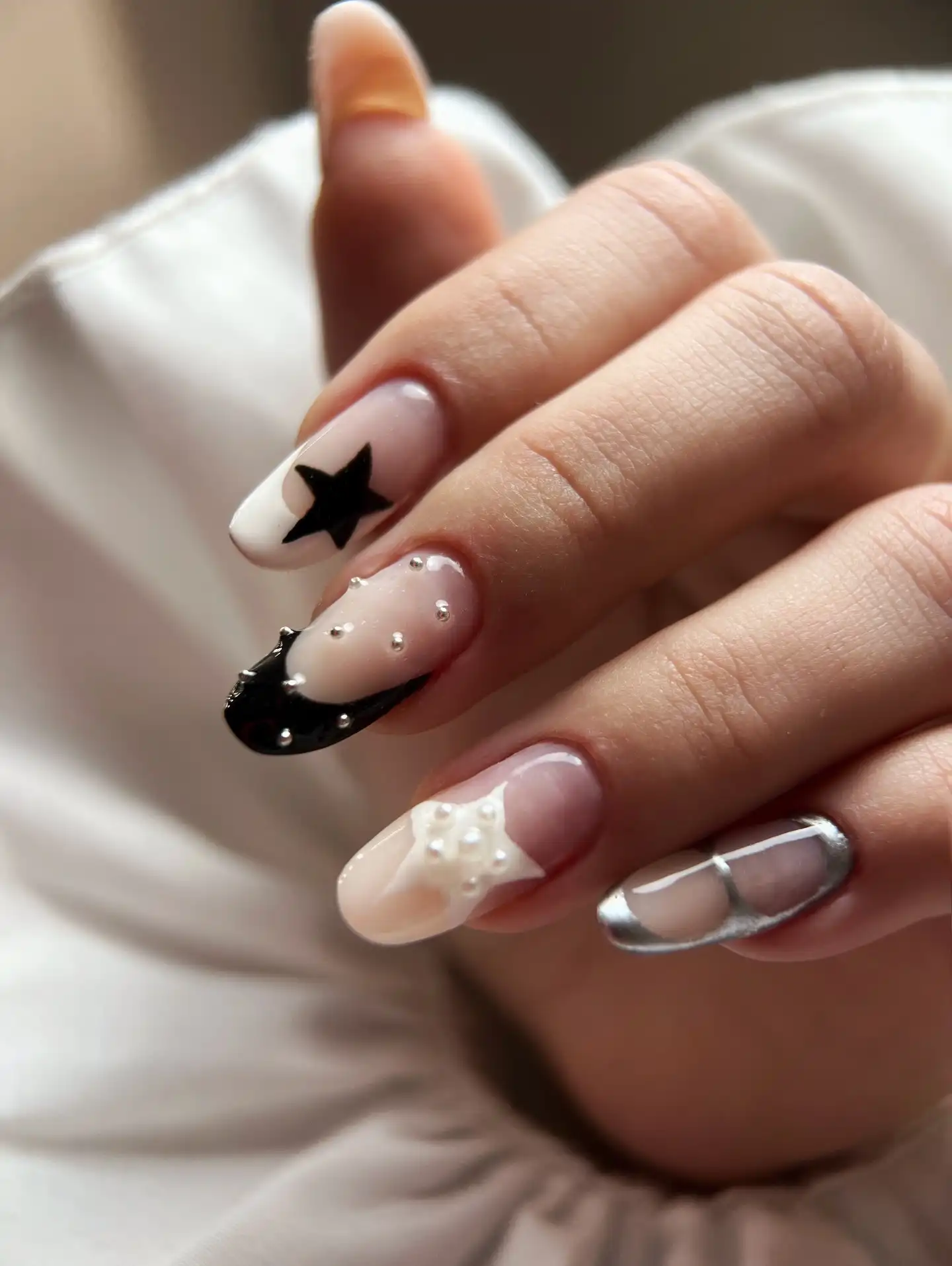 Vanilla French With Mixed Accents design 1