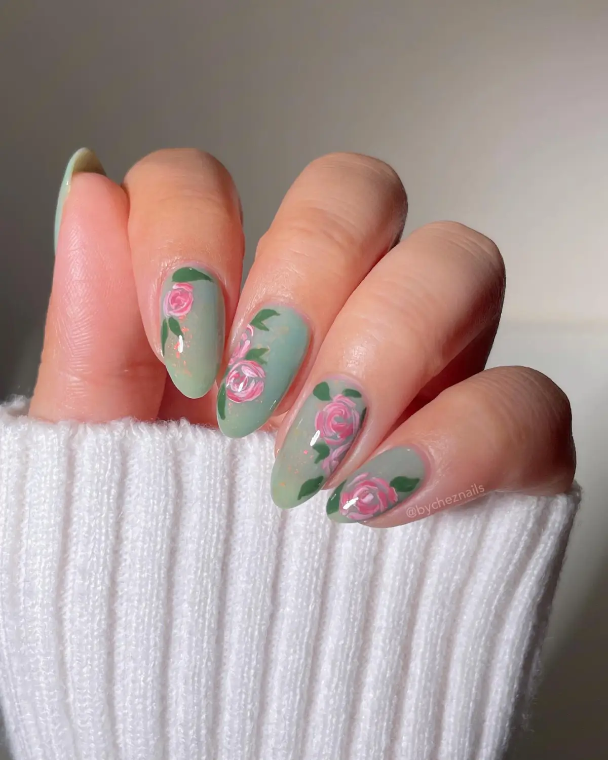 Sage rose almond nails - Inspiration 2