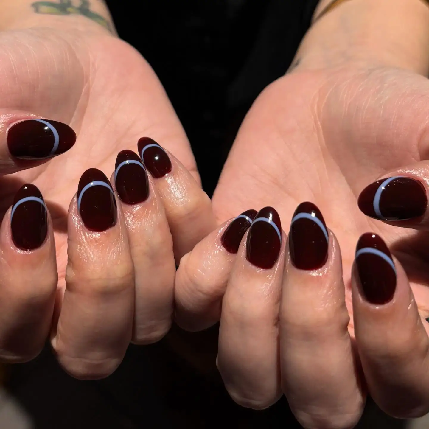 Burgundy nails with blue line details - Design 1