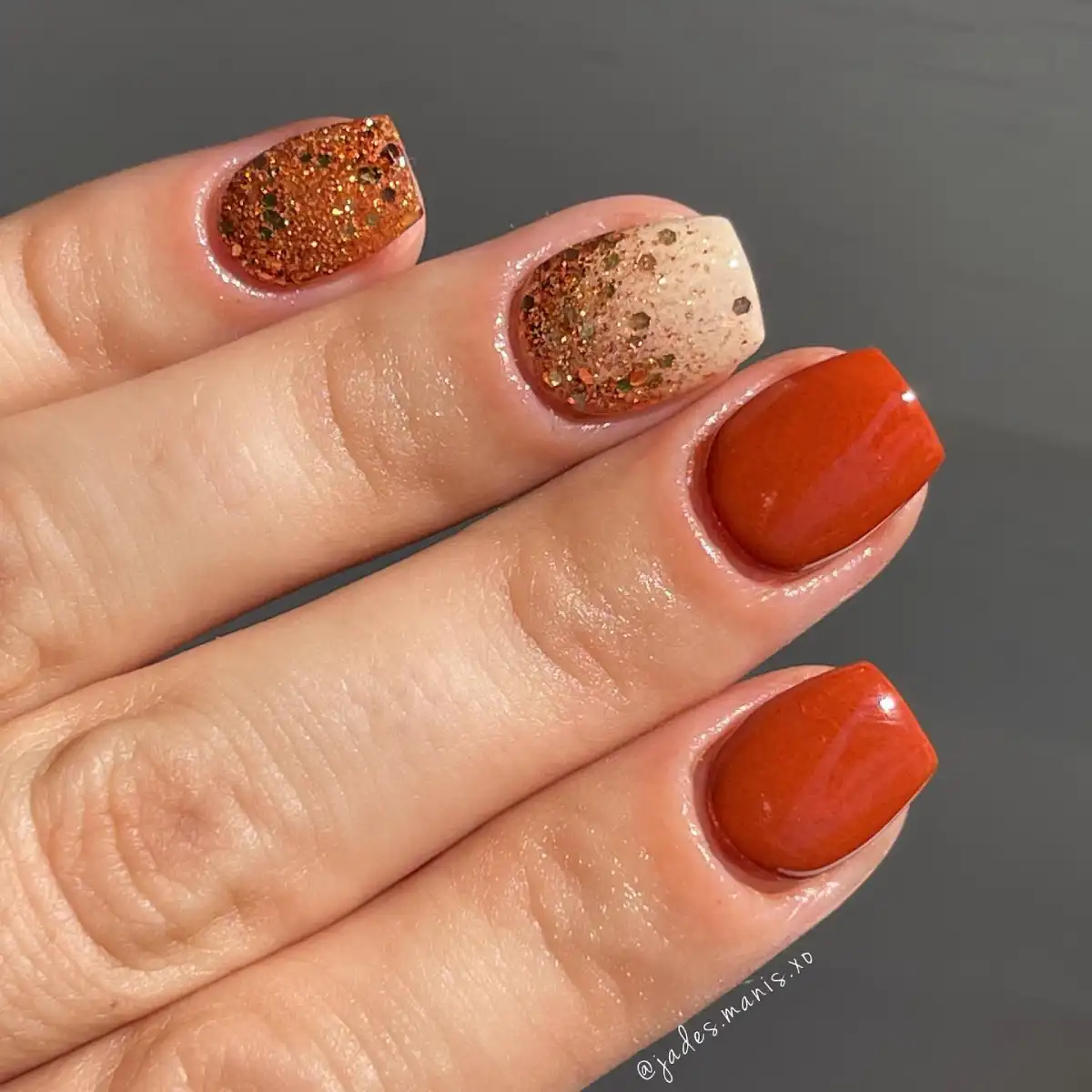 Burnt Orange and Copper Glitter Nails inspiration - Look 1