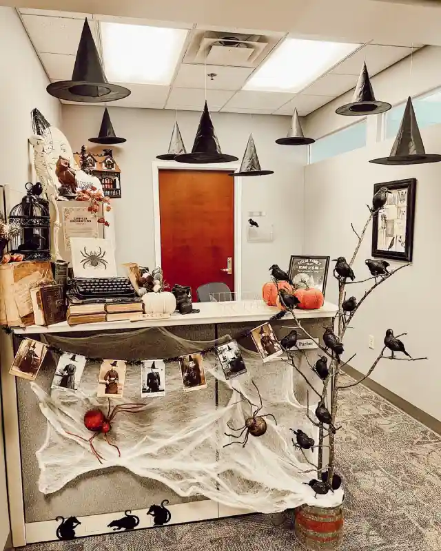 Little Witchy Office