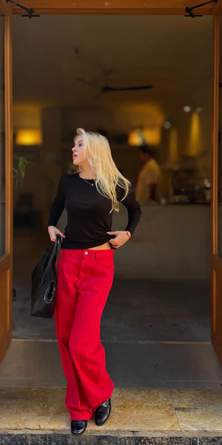 Red Wide Leg Jeans With a Fitted Black Top - Inspiration 3